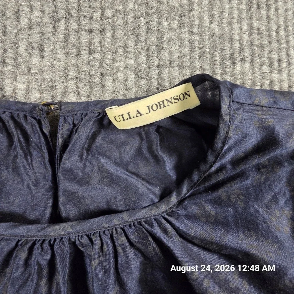 Ulla Johnson Navy Floral Silk Cotton Puff Sleeve Blouse Size 8 Smocked Cuffs